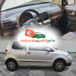 Voiture d'occasion année 2005 200000 km Essence à Lyon à petit prix
