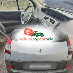 Voiture d'occasion année 2004 222000 km Essence à Reims à petit prix