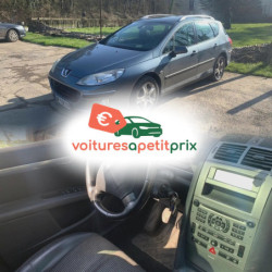 Voiture d'occasion année 2002 241000 km Essence à Rennes à petit prix