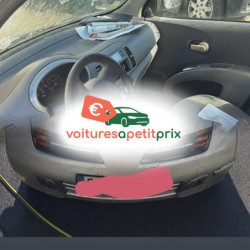 Voiture d'occasion année 2003 165000 km Essence à Rennes à petit prix