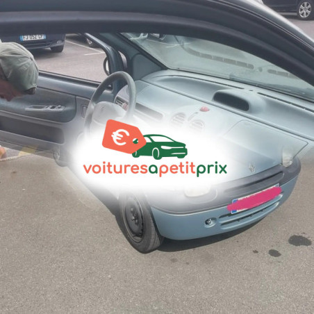 Voiture d'occasion année 2004 189047 km Essence à Rennes à petit prix