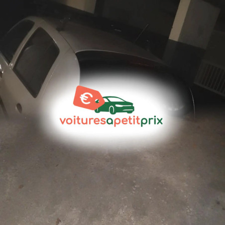 Voiture d'occasion année 2001 217000 km Diesel à Rennes à petit prix